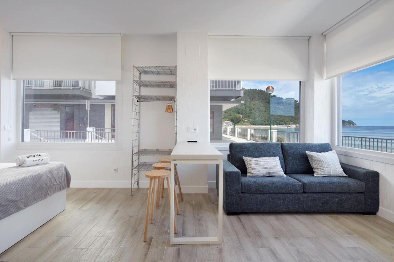 Apartamentos Egona Zarautz Sobre El Mar Bagian luar foto